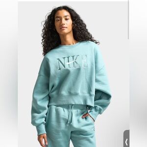 Nike Phoenix Fleece Oversized Crop